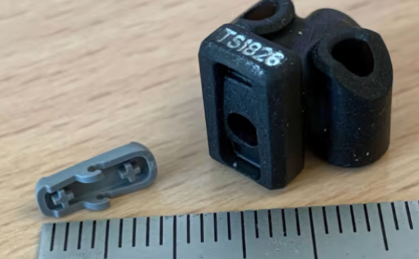 跨国听力集团WS Audiology使用3D 打印机Figure 4解决生产难题